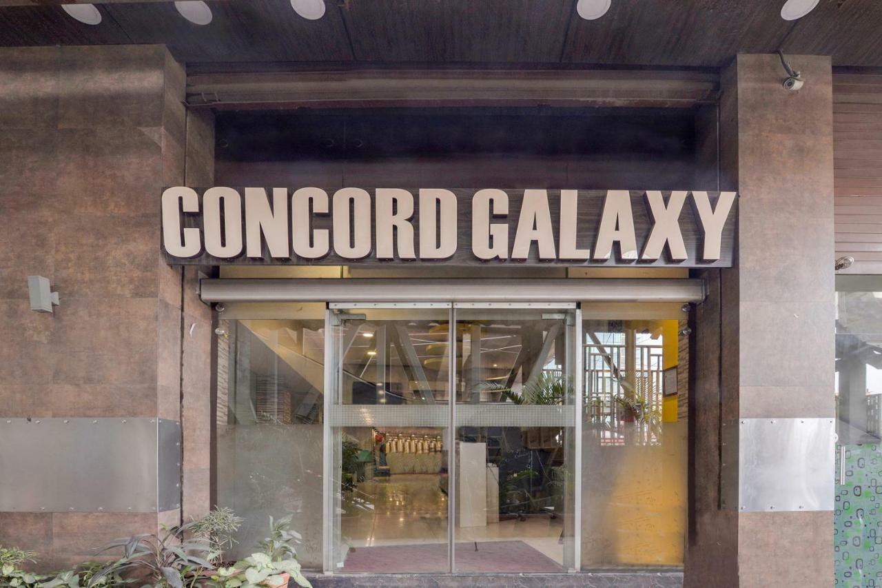 Hotel Concord Galaxy Bombay Exterior foto