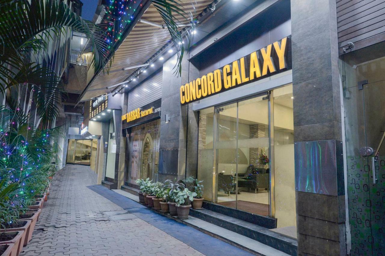 Hotel Concord Galaxy Bombay Exterior foto